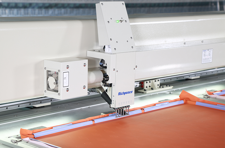 富怡全自動沖孔機（6沖刀-固定頭）_汽車