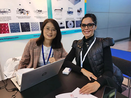 2022年德國(guó)斯圖加特汽車內(nèi)飾展